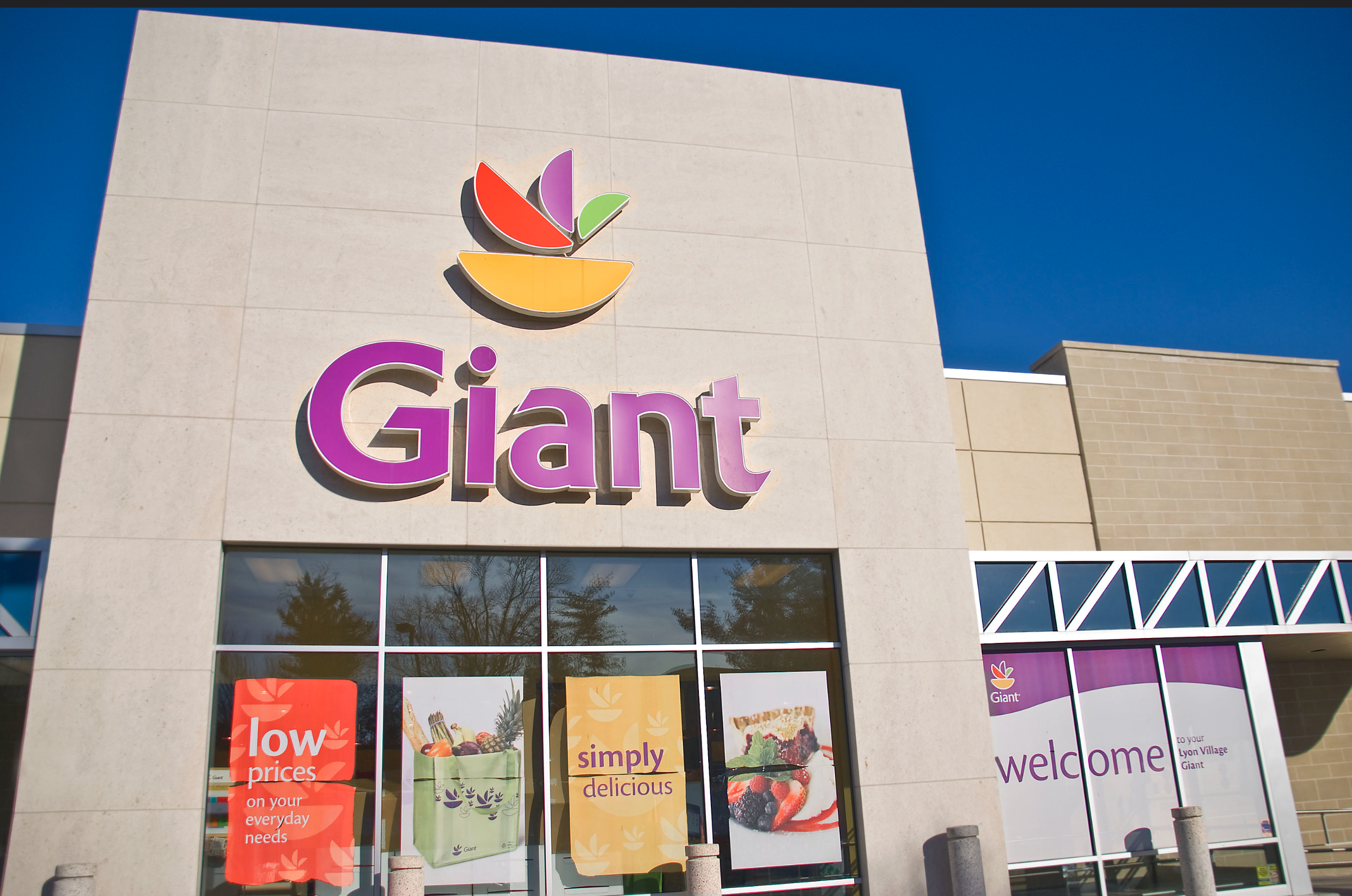 Screenshot 2025-10-30 at 1.09.03 PM Giant Food Store